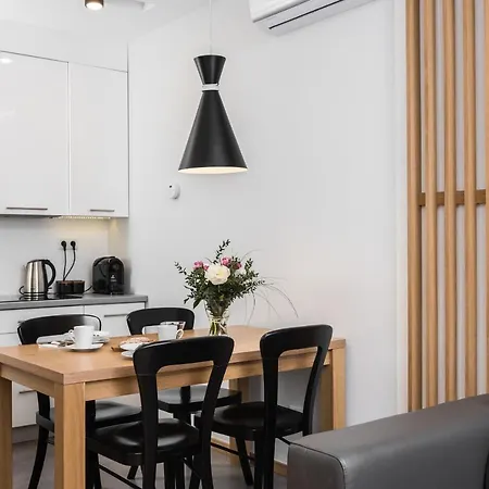 Goodhome Browar Lubicz Lägenhet